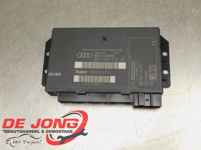 Comfort Module van een Audi A4, Gebruikt, -, -, -