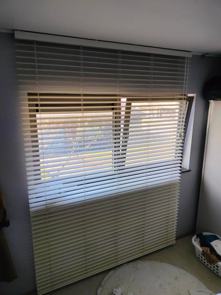 Gordijnen jaloezie, Huis en Inrichting, Stoffering | Gordijnen en Lamellen, Ophalen of Verzenden, Wit