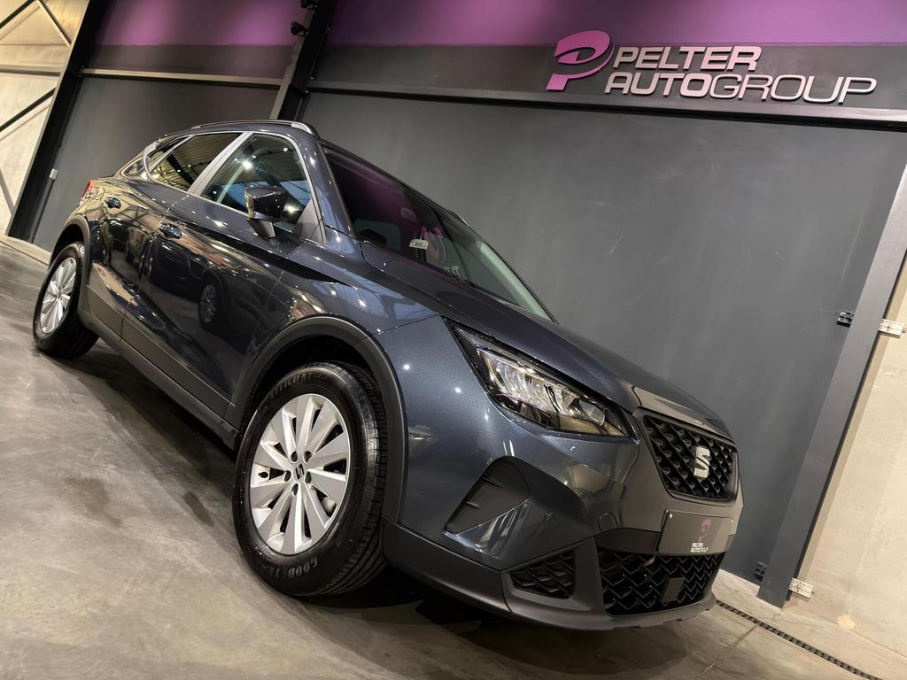 Seat Arona 1.0TSi DAB Carplay LED Alu velgen Nieuwstaat!, Autos, Seat, 0 kg, Argent ou Gris, Achat, Entreprise