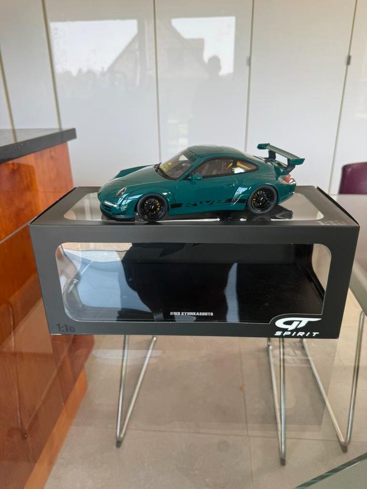 Prachtige GT Spirit Porsche 911 (997) RWB Syunkashuto, Hobby en Vrije tijd, Modelauto's | 1:18, Zo goed als nieuw, Auto, Overige merken