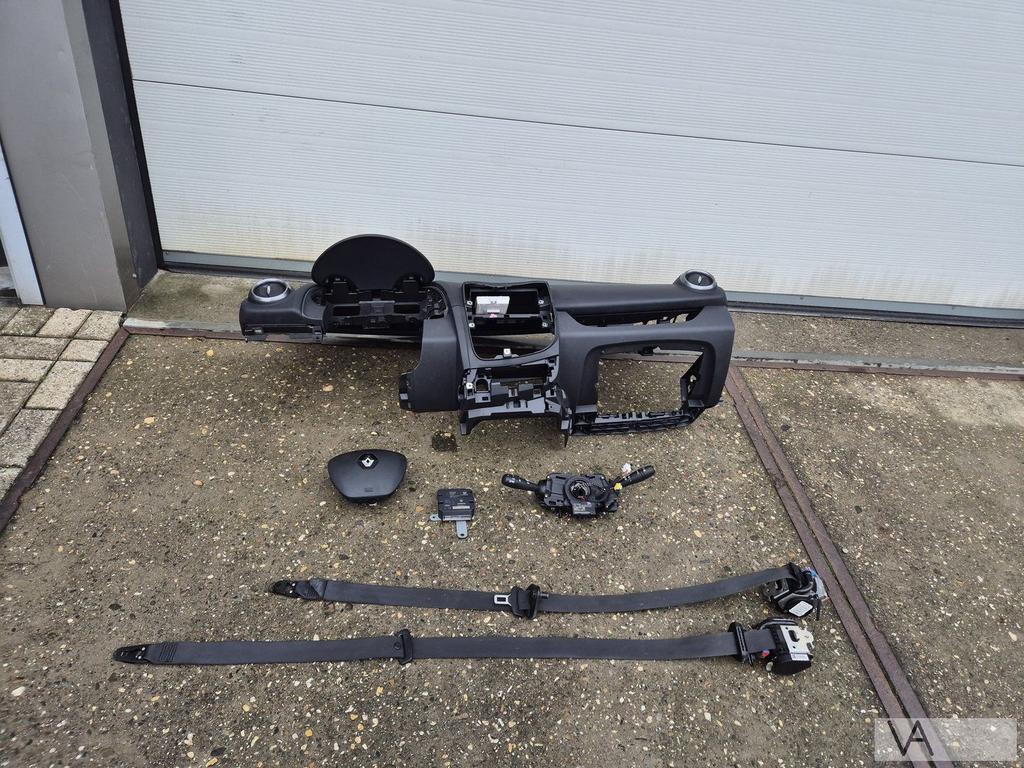 Renault Clio 4 2012 - 2019 airbag set met dashboard gordels, Gebruikt, -, Renault, -