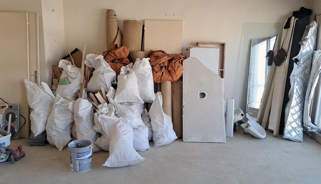 Leegmaken van huis – Appartement – Kelder – Zolder – Garage, Ophalen, Gebruikt