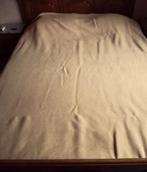 deken wol 1/ beige 2/ blauw, Ophalen, Zo goed als nieuw, Deken