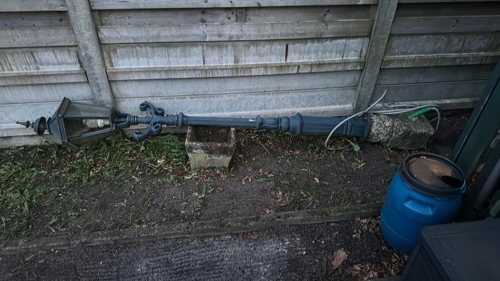 Tuinlamp +/- 2m20, Tuin en Terras, Buitenverlichting, Ophalen, Gebruikt, Staande lamp, Netvoeding