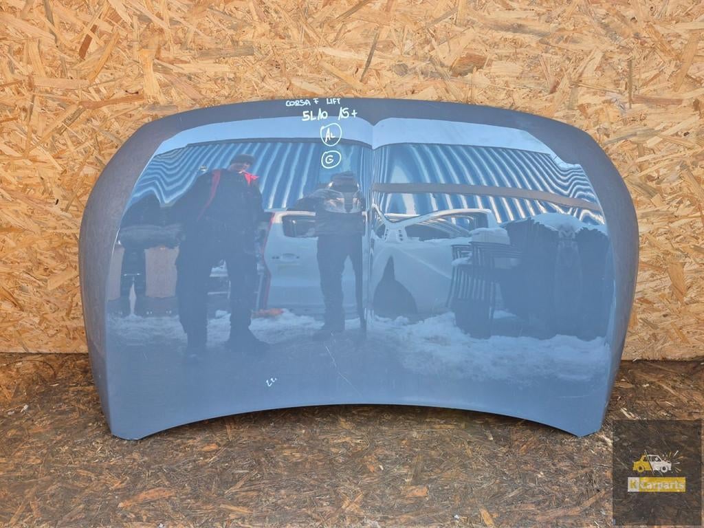 Opel Corsa F Lift 23- capot, Autos : Pièces & Accessoires, Carrosserie & Tôlerie, Opel Automobile GmbH, Capot moteur, Opel, Bahnhofsplatz 1
65423  Russelsheim am Main, DE