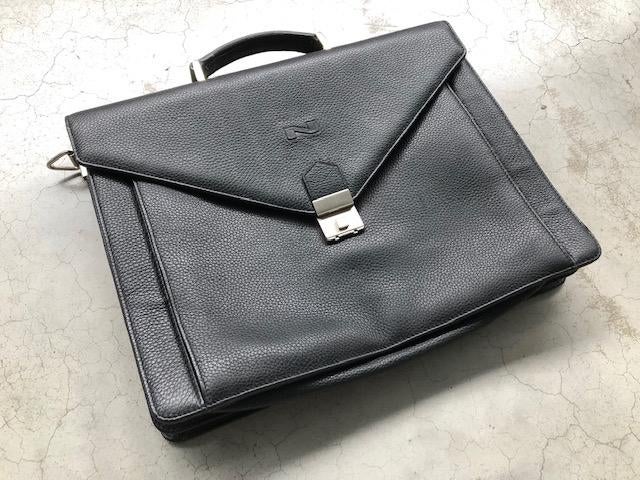 Aktetas Nathan, Ophalen