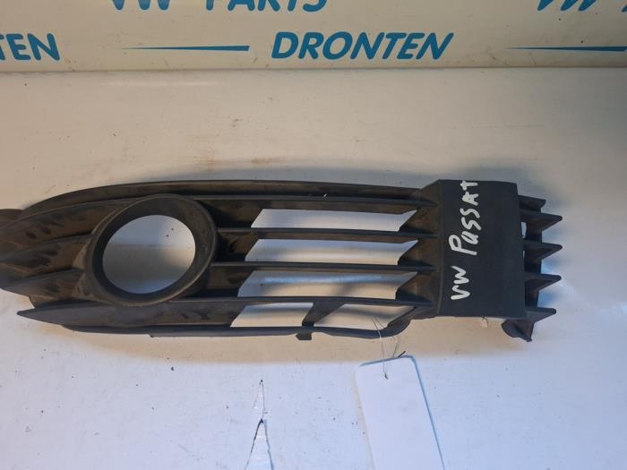 Bumper Rooster van een Volkswagen Passat, Auto-onderdelen, Carrosserie, Bumper, Volkswagen, Gebruikt, 3 maanden garantie, Ophalen of Verzenden