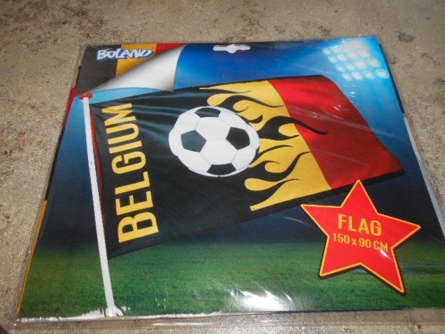 Drapeaux des Diables Rouges de la Belgique, Divers, Drapeaux & Banderoles, Comme neuf, Enlèvement ou Envoi