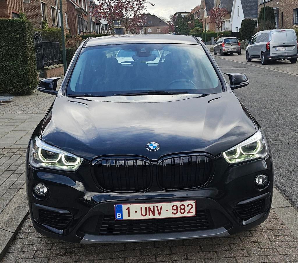 BMW X1 Essence Automatique 78000km état parfait, Autos, BMW, Particulier, X1, ABS, Airbags, Air conditionné, Alarme, Android Auto
