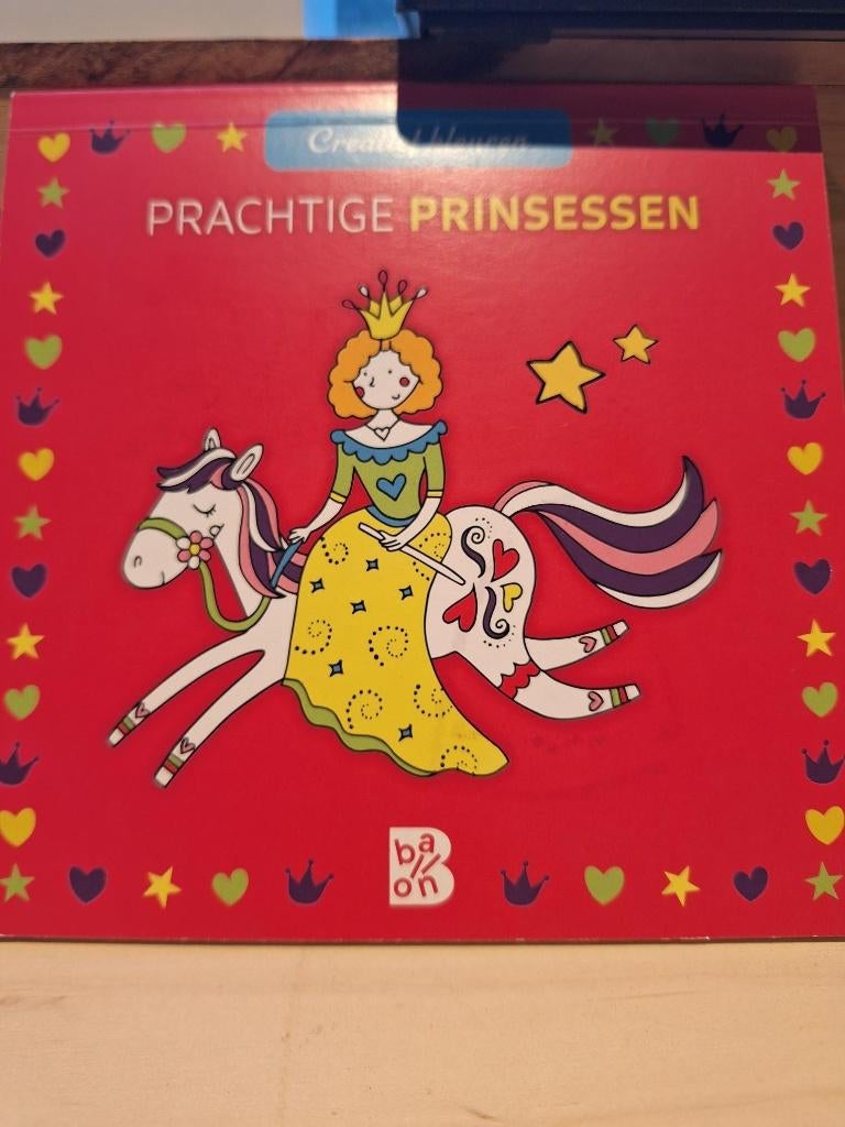 Kleurboeken, Kinderen en Baby's, Speelgoed | Educatief en Creatief, Ophalen, Zo goed als nieuw