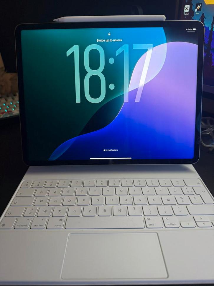 Ipad Pro 12,9 M2 , 6 eme generation, Informatique & Logiciels, Ordinateurs portables Windows, Comme neuf, 13 pouces, Enlèvement