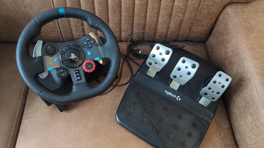 Logitech G29 - comme neuf, Consoles de jeu & Jeux vidéo, Enlèvement, Comme neuf, Volant ou Pédales, PlayStation 3