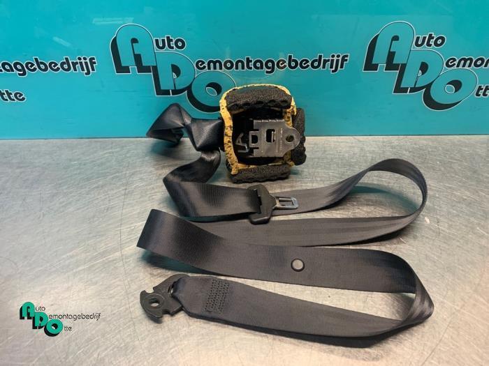 Veiligheidsgordel links-achter van een Fiat Punto Evo (Punto, Auto-onderdelen, Interieur en Bekleding, Fiat, Gebruikt, 3 maanden garantie