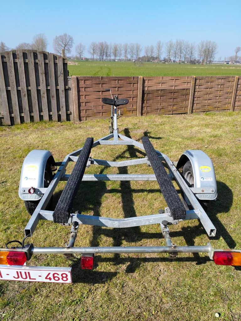 Riba trailer, Ophalen