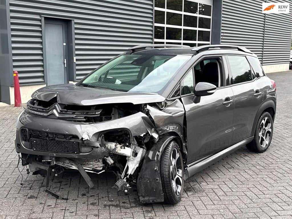 Citroen C3 Aircross 1.2 PureTech S&S Shine, Camera, Navigati, 840 kg, Euro 6, 1199 cc, Adaptive Cruise Control
