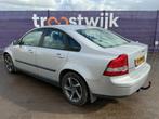 2004 - Volvo - S40 - 2.4i Kinetic - Personenauto, Auto's, Volvo, Gebruikt, Berline, Euro 4, S40