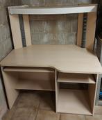 Bureau avec éclairage