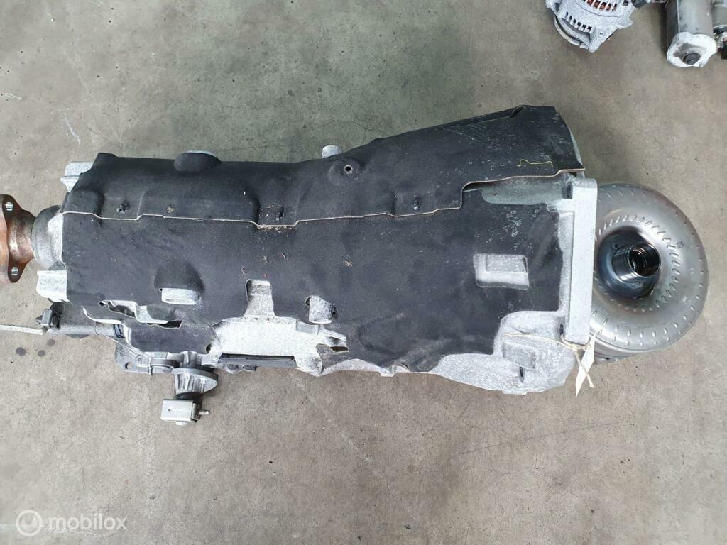 Automaat bak BMW 3-serie G20 320i GA8HP51Z 24005A04A51, Ophalen, Gebruikt, BMW, BMW