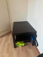 Table basse, Enlèvement, Utilisé