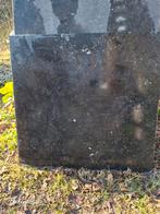 Pierre bleue 75,5 x 73 x 2 cm, Enlèvement