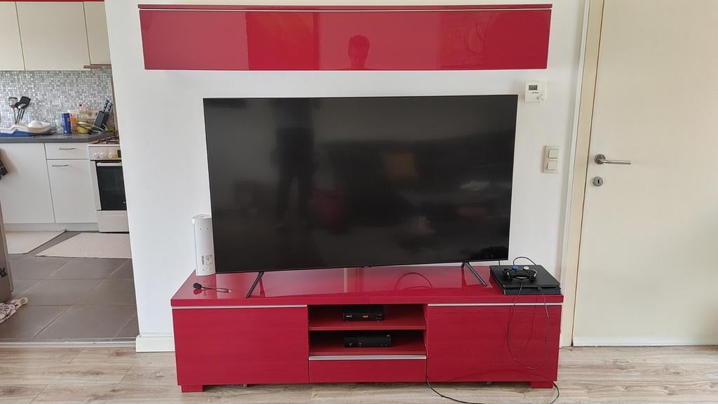 Ikea Tv kasten, Huis en Inrichting, Kasten |Televisiemeubels, Ophalen