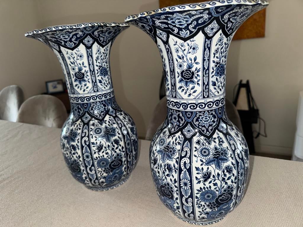 2 mooie vazen Delft, Ophalen