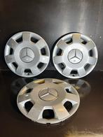 3 originele Mercedes B-180 wieldoppen en andere 16", Auto diversen, Wieldoppen, Ophalen of Verzenden, Gebruikt