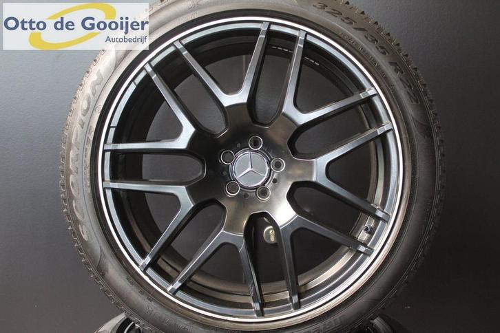 Mercedes GLE63 AMG Winterbanden 22 Inch 325/35R22, Auto-onderdelen, Banden en Velgen, Banden en Velgen, Winterbanden, Overige maten