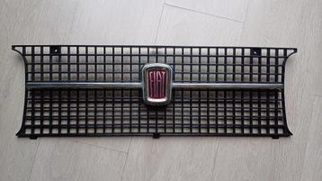Fiat 124 Special grille.Nieuw.  beschikbaar voor biedingen