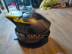 Cross helm prima staat, Ophalen