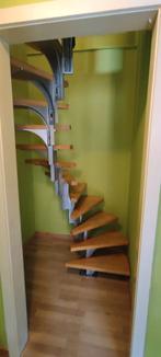 Wenteltrap ideale vaste trap naar zolder of 1ste verdiep, Bricolage & Construction, Échelles & Escaliers, Enlèvement, Utilisé