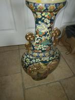 Speciale chinese vaas 62 cm hoog, Antiquités & Art, Antiquités | Vases, Enlèvement