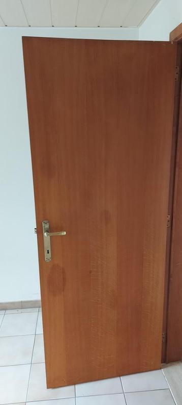 Eiken fineerbinnendeur beschikbaar voor biedingen