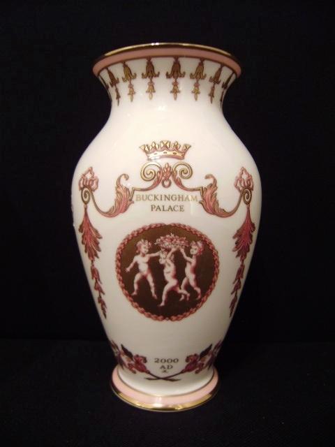 BUCKINGHAM PALACE - The Royal Collection - Fine Bone China, Collections, Maisons royales & Noblesse, Neuf, Service, Enlèvement