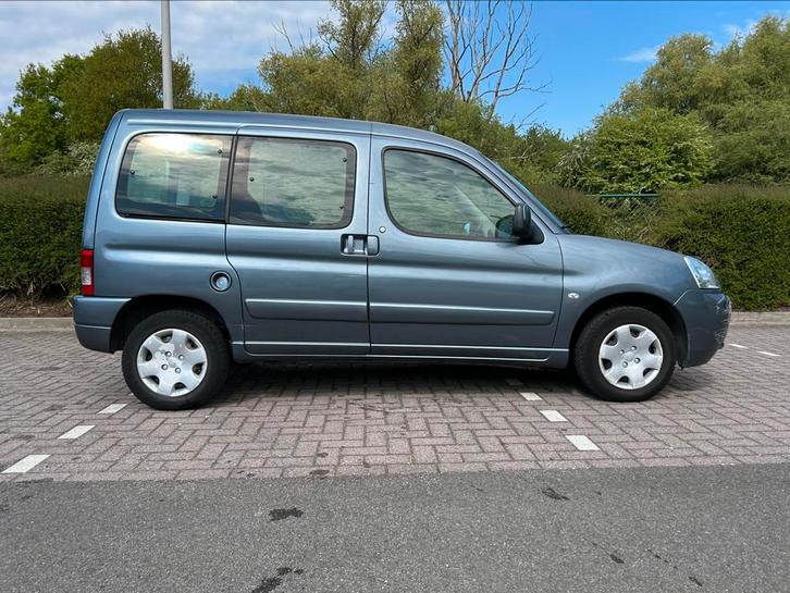 Citroën Berlingo 2006 - 1.4 benzine - 112.000km - 75pk, Auto's, Citroën, Particulier, Berlingo, ABS, Airbags, Airconditioning