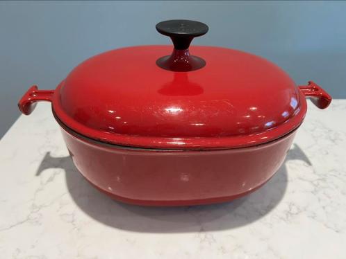 Le Creuset La Mama Cerise 29 cm in gebruikte staat, Huis en Inrichting, Keuken | Potten en Pannen, Gebruikt, Koekenpan of Braadpan
