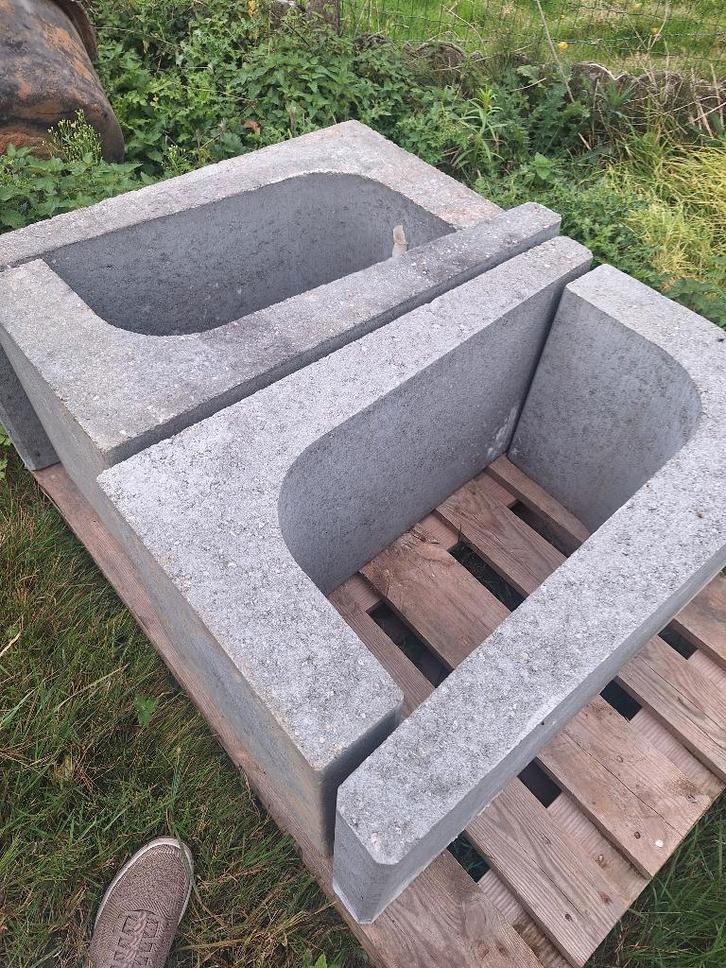 mur de soutènement et éléments en L, Jardin & Terrasse, Traverses & Bordures, Neuf, Bordure, Béton, 50 cm ou plus, 25 cm ou plus