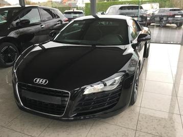 Audi R8 R-Tronic V8