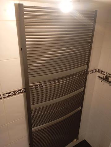 Sierradiator grijs, Enlèvement, Comme neuf