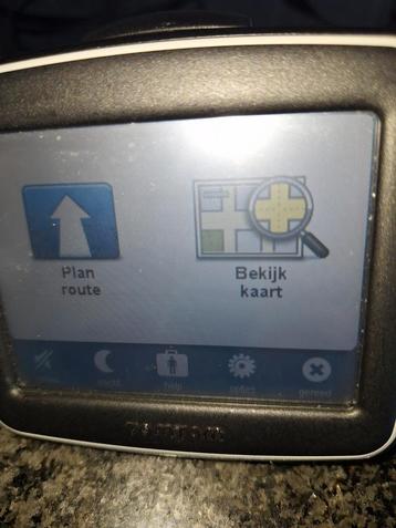 Tom Tom gps beschikbaar voor biedingen
