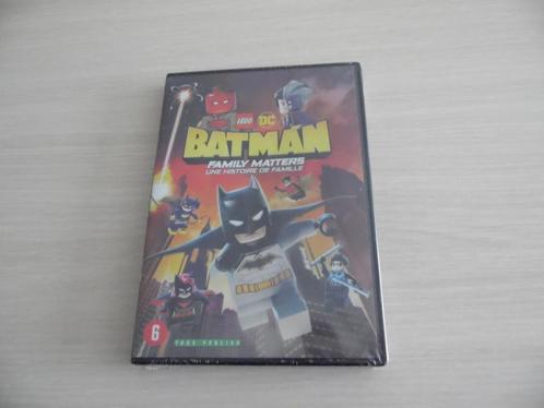 BATMAN LEGO FAMILY MATTERS NIEUW IN BLISTER, Cd's en Dvd's, Dvd's | Tekenfilms en Animatie, Nieuw in verpakking, Amerikaans, Tekenfilm