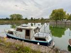 Bateau van 9 meter om in beslag te nemen ‼️, Watersport en Boten, Ophalen, Gebruikt, Staal, Binnenboordmotor
