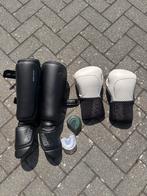 Bokshandschoenen beenbeschermer mondstuk 2x, Ophalen, Zo goed als nieuw