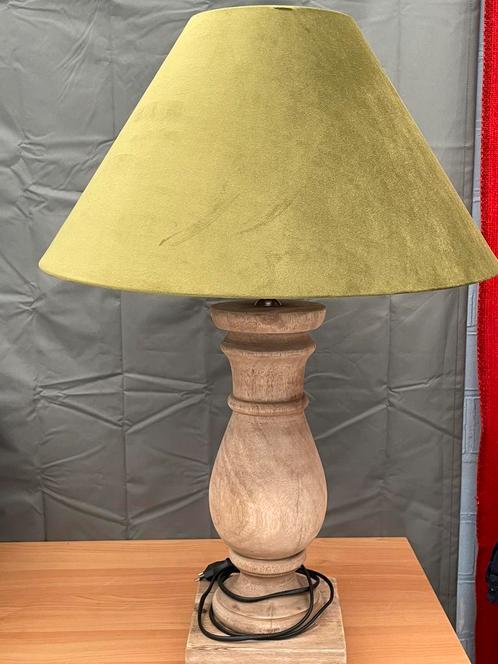 Landelijke Tafellamp met kap, Huis en Inrichting, Lampen | Tafellampen, Zo goed als nieuw, 50 tot 75 cm, Hout, Stof, Ophalen