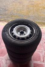 4 Jantes avec pneus hiver pour Peugeot Partner, Autos : Pièces & Accessoires, Pneus & Jantes, 15 pouces, Pneus hiver, Véhicule de tourisme