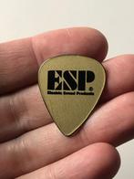 Metallica official  rare gold transparant 90’s ESP  plectrum, Enlèvement ou Envoi, Comme neuf