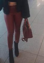 Pantalon cuir rouge, Legging, Maat 36/38 (S), Ophalen of Verzenden, Zo goed als nieuw