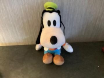 Disney Goofy pluche character (24 cm) beschikbaar voor biedingen
