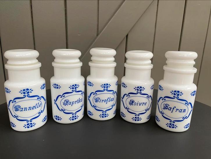 Complete set van 5 antieke witte opaline kruidenpotjes, Antiek en Kunst, Antiek | Servies los, Ophalen