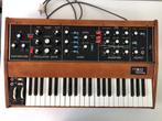 Moog Minimoog Model D - vintage januari 1977, Muziek en Instrumenten, Synthesizers, Ophalen, Gebruikt